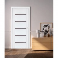 Durvis ar karbu  VILA 14 krāsa Balts (stiklotā vērtne)